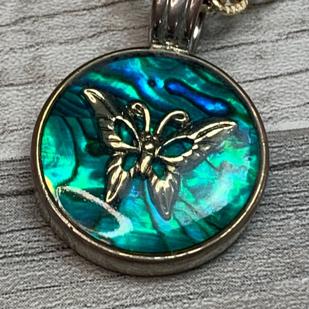 Vintage Abalone Shell Butterfly Pendant Necklace Gold Tone 24 Inch Chain